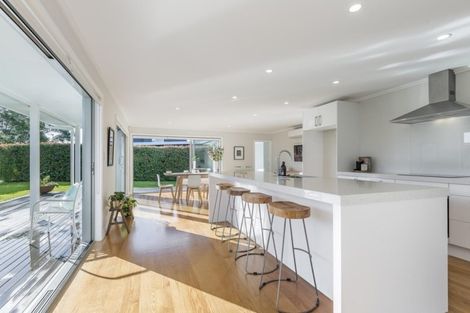 Photo of property in 97 Kaipara Portage Road, Riverhead, 0820