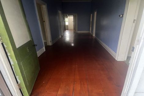 Photo of property in 39 Kamo Road, Regent, Whangarei, 0112