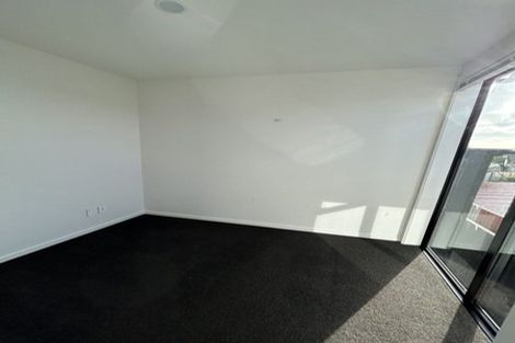 Photo of property in 40d Reeves Road, Pakuranga, Auckland, 2010