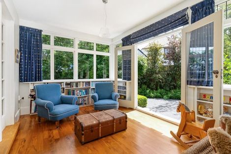 Photo of property in 11 Idris Road, Fendalton, Christchurch, 8052