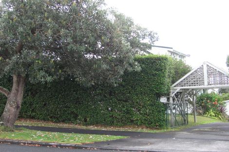 Photo of property in 10a Tirimoana Road, Te Atatu South, Auckland, 0602