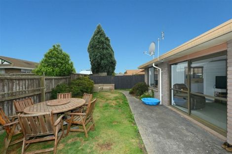 Photo of property in 5 Peebles Drive, Hei Hei, Christchurch, 8042
