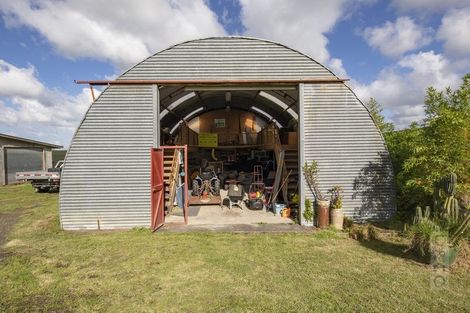 Photo of property in 79 Annandale Road, Kumeu, 0891