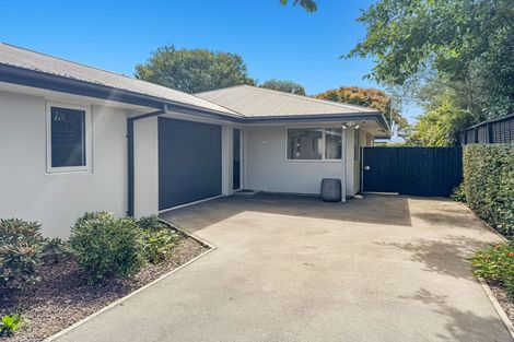 Photo of property in 1/10 Searells Road, Strowan, Christchurch, 8052