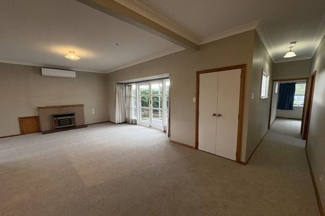 Photo of property in 17 Howard Road, Taradale, Napier, 4112