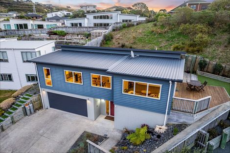 Photo of property in 136 Navigation Drive, Whitby, Porirua, 5024