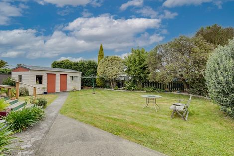 Photo of property in 13 Chamberlain Road, Masterton, 5810