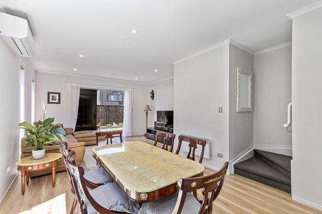 Photo of property in 17 Sacred Kingfisher Road, Hobsonville, Auckland, 0616