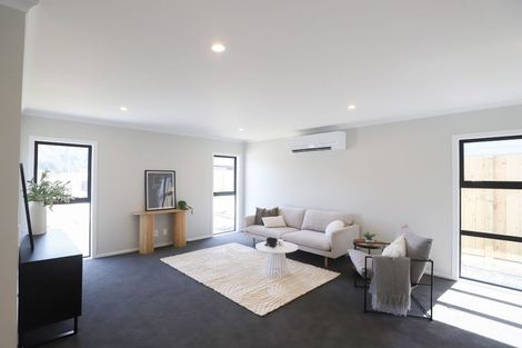 Photo of property in 30 Te Ara O Roimata, Wainuiomata, Lower Hutt, 5014