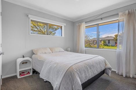 Photo of property in 26 Blue Gum Place, New Brighton, Christchurch, 8083
