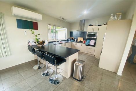 Photo of property in 258 Havelock Road, Akina, Hastings, 4122