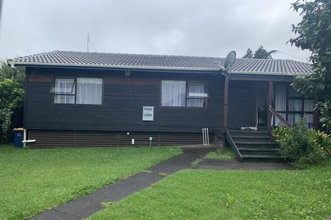 Photo of property in 7 Vera Road, Te Atatu South, Auckland, 0610