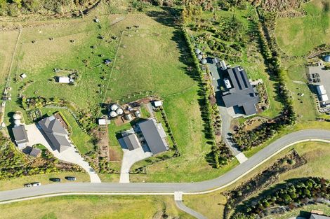 Photo of property in 20 Martin Conway Drive, Redwood Valley, Richmond, 7081