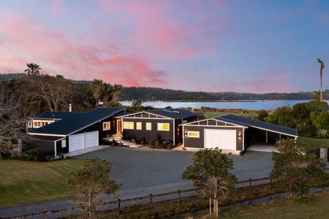 Photo of property in 16b Waimanu Place, Point Wells, Warkworth, 0986