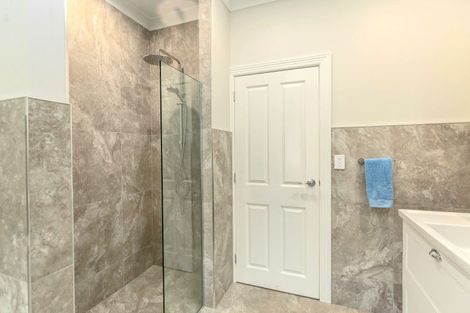 Photo of property in 104 Kuratawhiti Street, Greytown, 5794