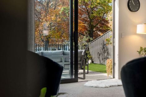 Photo of property in 28 Wallis Drive, Cromwell, 9310