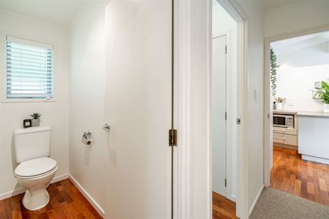 Photo of property in 1/52 Norwood Road, Bayswater, Auckland, 0622