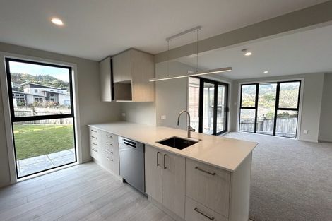 Photo of property in 9 Barque Crescent, Whitby, Porirua, 5024