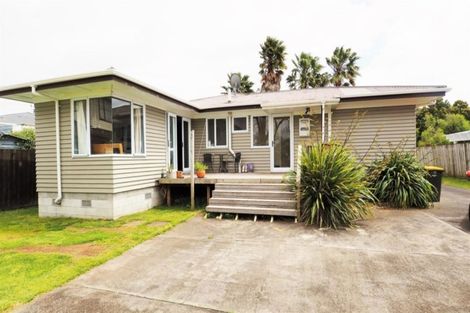 Photo of property in 28 Tiraumea Drive, Pakuranga, Auckland, 2010