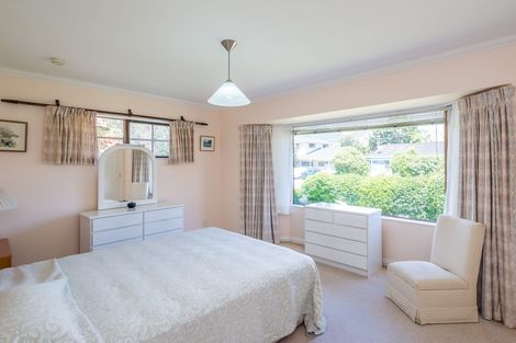 Photo of property in 16 Richmond Avenue, Waikanae, 5036