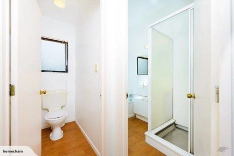 Photo of property in 64a Lynwood Road, New Lynn, Auckland, 0600