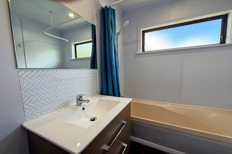 Photo of property in 68 Wainuiomata Road, Wainuiomata, Lower Hutt, 5014