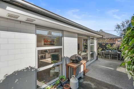 Photo of property in 3/502 Harewood Road, Harewood, Christchurch, 8051