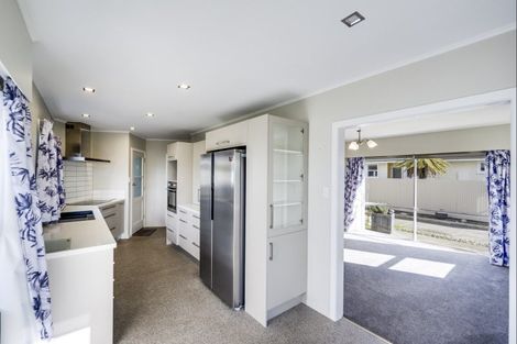Photo of property in 7 Elliott Street, Taradale, Napier, 4112