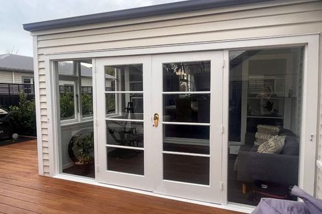Photo of property in 155 Weston Road, St Albans, Christchurch, 8052