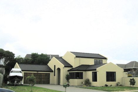 Photo of property in 25 Rifleman Lane, Paraparaumu Beach, Paraparaumu, 5032