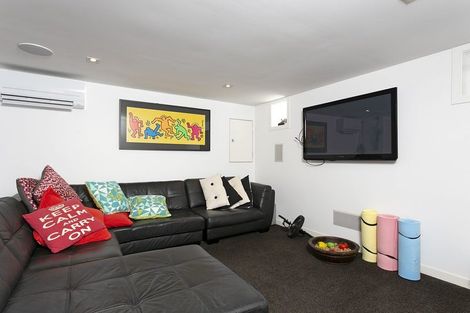 Photo of property in 58 Kopiko Road, Titirangi, Auckland, 0604