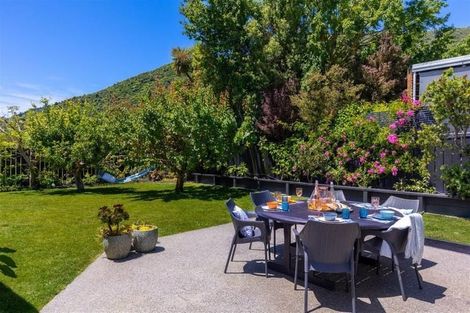 Photo of property in 108 Moana View Road, Waikawa, Picton, 7220