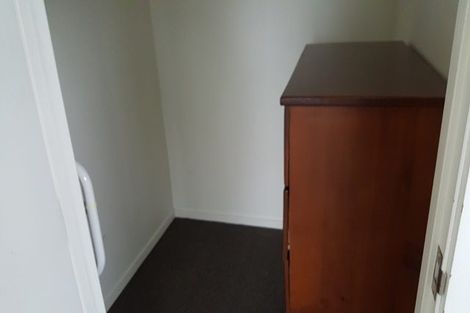 Photo of property in 8b Schnapper Rock Road, Schnapper Rock, Auckland, 0632