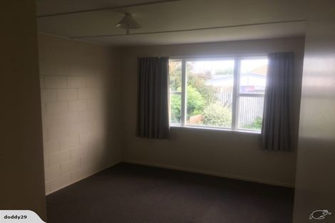 Photo of property in 1/3 Skerten Avenue, Hornby, Christchurch, 8042