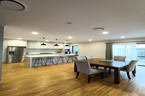 Photo of property in 70 Puni Road, Pukekohe, 2120