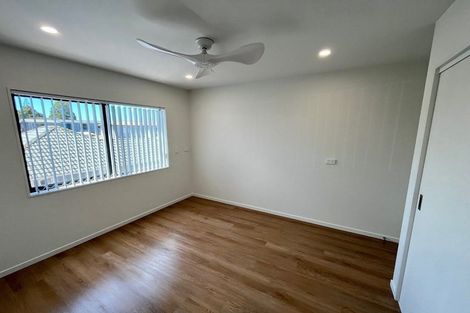 Photo of property in 41a Kelwyn Road, Kelston, Auckland, 0602