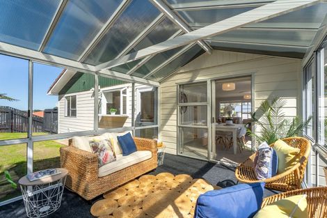 Photo of property in 42 Cortina Avenue, Johnsonville, Wellington, 6037