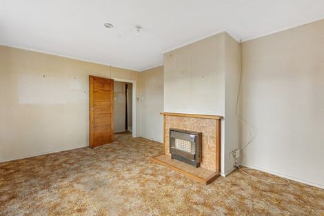Photo of property in 58 Wrantage Street, Westown, New Plymouth, 4310