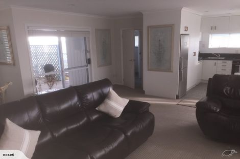 Photo of property in 4 Thomas Place, Foxton Beach, Foxton, 4815