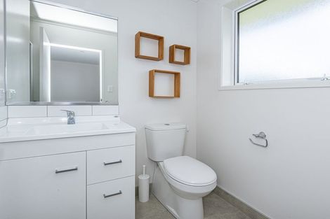 Photo of property in 2 Maru Lane, Te Kamo, Whangarei, 0112