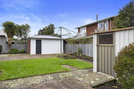 Photo of property in 17 Lascelles Street, Saint Martins, Christchurch, 8022