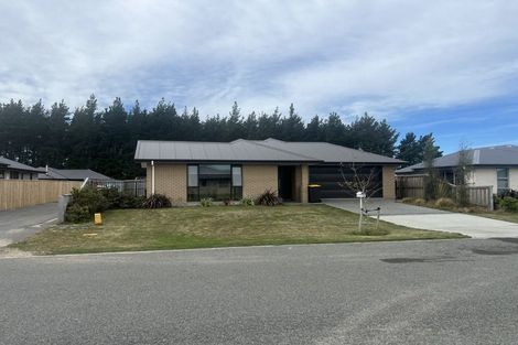 Photo of property in 71 Hilton Drive, Amberley, 7410