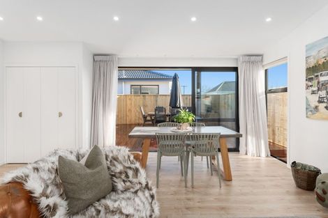 Photo of property in 14 Burns Street, Mosgiel, 9024