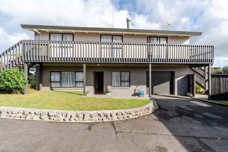 Photo of property in 14 Vincent Place, Dinsdale, Hamilton, 3204
