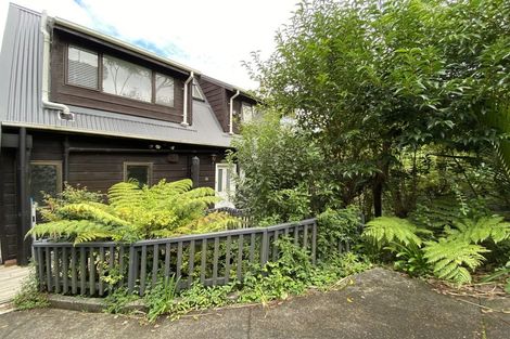 Photo of property in 13 Felstead Street, Birkenhead, Auckland, 0626