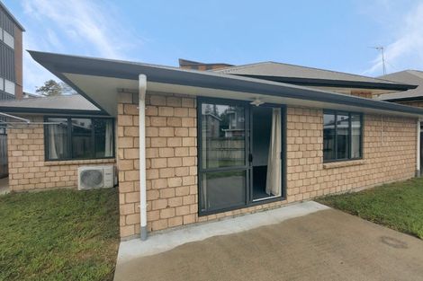 Photo of property in 6b Tralee Place, Hillcrest, Hamilton, 3216