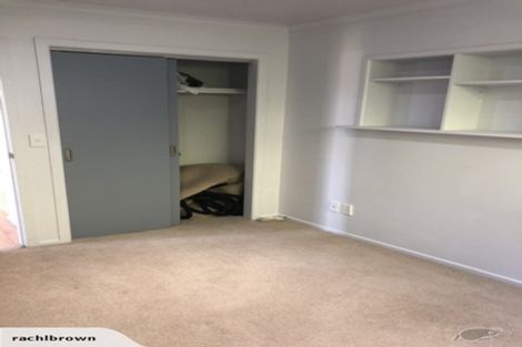 Photo of property in 2 Jenness Grove, Harbour View, Lower Hutt, 5010