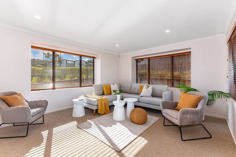 Photo of property in 5 Paparoa Crescent, Aotea, Porirua, 5024