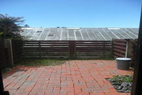 Photo of property in 20f2 Frankmoore Avenue, Johnsonville, Wellington, 6037