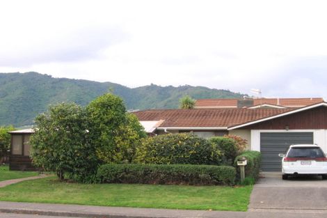 Photo of property in 96 Belvedere Avenue, Waikanae, 5036